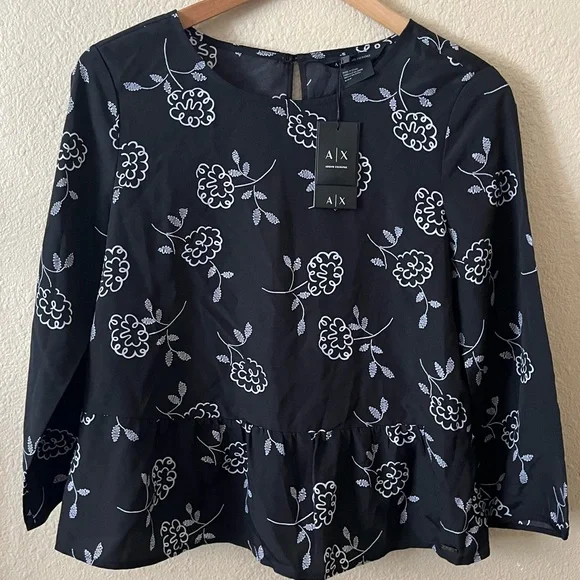 A|X Armani Exchange DEEP KEYHOLE-BACK BLOUSE - Picture 14 of 15